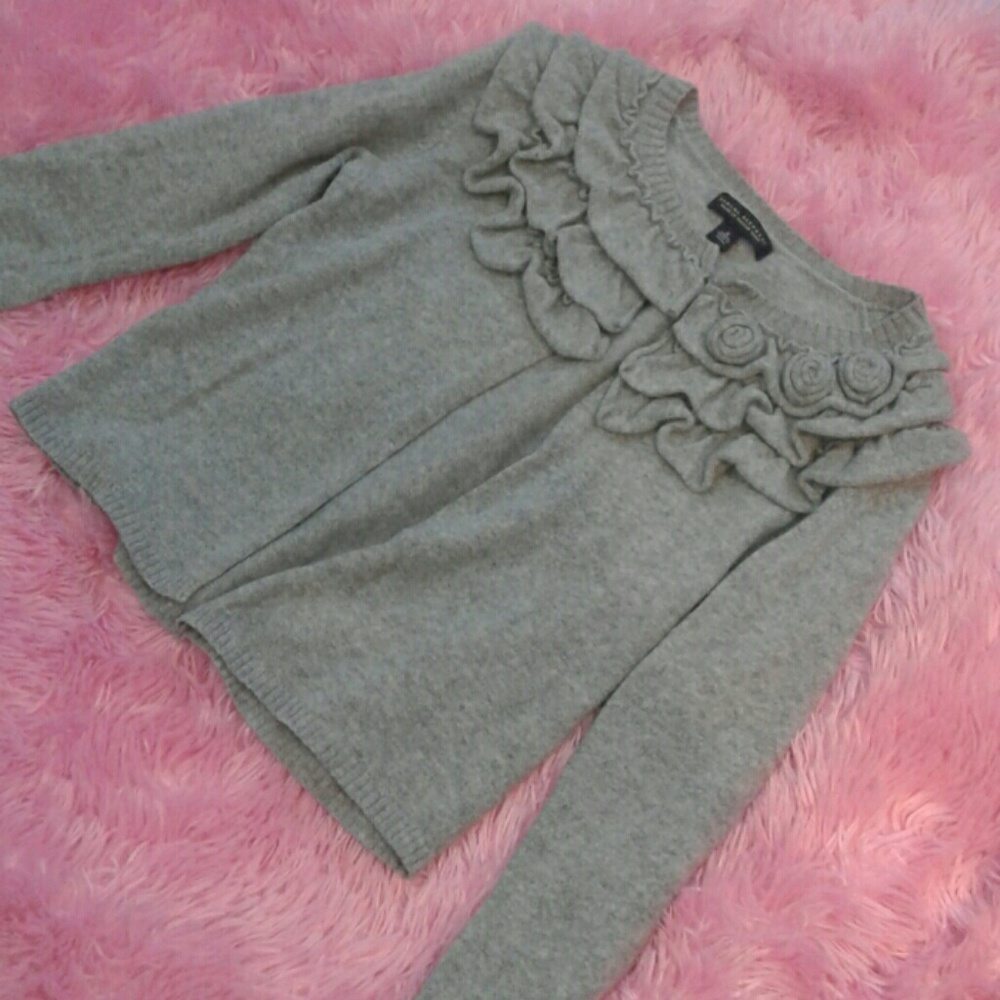 Banana Republic Gray cardigan - Picture 3 of 3